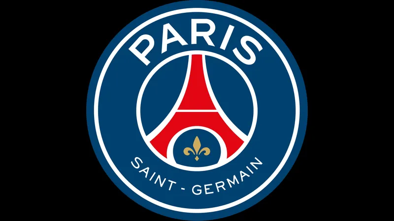 Cầu thủ PSG với nụ cười hạnh phúc sau chiến thắng